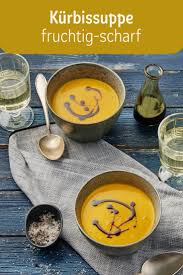Fruchtig Scharfe Kurbissuppe Mit Ingwer Und Kartoffeln Rezept Rezept Kurbissuppe Mit Ingwer Kurbissuppe Suppe