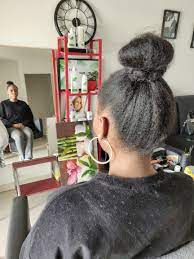 Maybe you would like to learn more about one of these? Ma Coiffeuse Afro Reservez Un Coiffeur Afro 7j 7