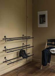 Schuhregal online kaufen naturfarbe, weiß, bunt klassisch & modern 14 tage rückgaberecht schuhregale jetzt entdecken mömax. Schuhregal Hangend Shoe Rack Von We Do Wood I Holzdesignpur Wood Shoe Rack Furniture Store Front Shoe Rack