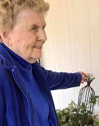 First time posting in this group. I live in Camden county and love seeing  all of the southeast Georgia photography and art! It inspires me to keep  creating! Http://www. Facebook.com/2sheyart