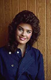 A History Of Days Fashion Days Of Our Lives Nbc Haircuts For Medium Hair Medium Hair Styles Short Hair Styles