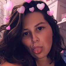 Emma McClellan (@emmaamcclellann)