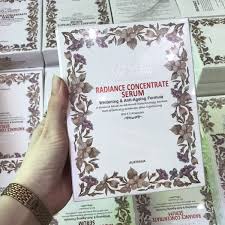 45% nhau thai/phong phú các peptide, khoáng chất, và vitamin cho tái tạo da. Serum Nhau Thai Cá»«u Rosanna Cá»§a Uc Phanphoimyphamgiasi Com