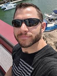 Robert Rinker's Instagram, Twitter & Facebook