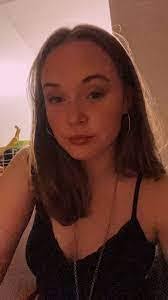 Isabel Waldron's Instagram, Twitter & Facebook