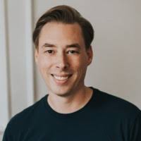 50+ perfiles de «Fredin»