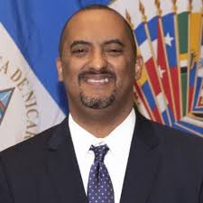 Arturo McFields Yescas