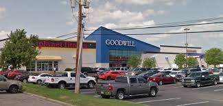 Maybe you would like to learn more about one of these? Former Best Buy Now Goodwill And Planet Fitness Memphis Tn Notfoolinganybody