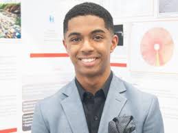 Richmond Hill teen wins Ontario Medal for Young Volunteers