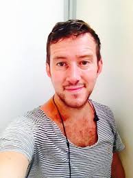 A year older and a year wiser ! Thanks for the birthday 🎈 love ❤️ !! Big  Up! Live show tonight from 8pm x happy sessions with Ravermonkey