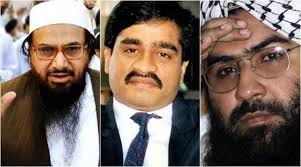 فرانسیسی سفیر کو نہیں نکال سکتے اس سے معیشت کمزور ہوجائے گی۔وزیراعظم ایسی معیشت پر کروڑں بار لعنت جو گستاخانِ رسولﷺ. Masood Azhar Hafiz Saeed Dawood Ibrahim Declared Terrorists Under New Anti Terror Law India News The Indian Express