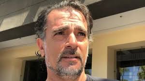 A qué se dedica Guillermo Pérez Roldán, el extenista que denunció la  VIOLENCIA de su propio padre