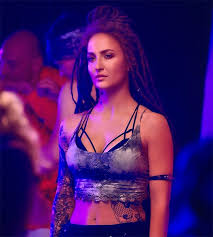 About malang much like the name suggests, 'malang' raves about passion as the ultimate expression of love. Malang Jessie Is Somewhat A Wild Child Says Elli Avrram On Her Grunge Look Bollywood News Bollywood Hungama