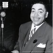 Fats Waller, born Thomas Wright Waller, was the one of the first prominent  jazz organists. He made hundreds of recordings with his band, Fats Waller  and His Rhythm, that combined jazz compositions