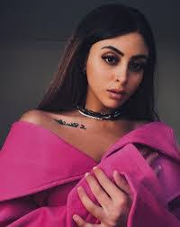 Nicolas Carson's Instagram, Twitter & Facebook