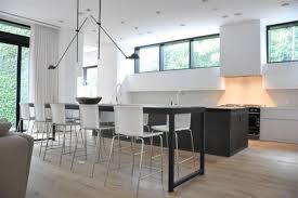 Our nice oak of european white oak engineered hardwood flooring has a top veneer layer of 1/8 or 3mm, with an overall thickness of 9/16 or 14.5mm. European White Oak 10 X 10 Flooring Modern Kuche Miami Von Bois Chamois Houzz