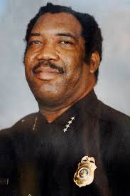 Chief selection critical for Chattanooga Mayor Andy Berke's violence  reduction plan