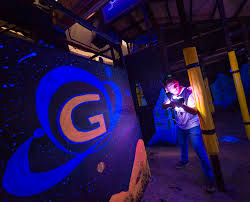 Ice skating, laser tag, arcades, cinema etc. Galactic Laser ØµÙˆØ± Ø§Ù„Ø¹Ø§Ø¨ Ø§Ù„Ù„ÙŠØ²Ø± ÙÙŠ ÙƒÙˆØ§Ù„Ø§Ù„Ù…Ø¨ÙˆØ±