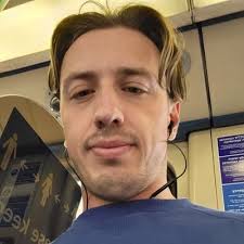 Ben Layton (@B_layton8)