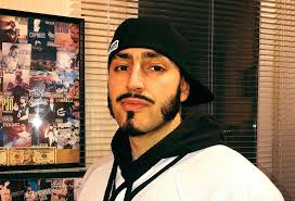 Чипинкос назвал себя мировой рэп-легендой на которого ровняется весь  шоу-бизнес и перечислил свои достижения.. 2026