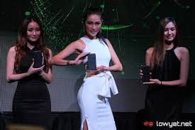 Features 5.5″ display, snapdragon 625 chipset, 16 mp primary camera, 16 mp front camera, 3010 mah battery, 64 gb storage, 4 gb ram, corning gorrila glass 5. Oppo R9s Black Edition Pre Order Begins In Malaysia For Rm 1 828 Includes Free Smart Band Lowyat Net