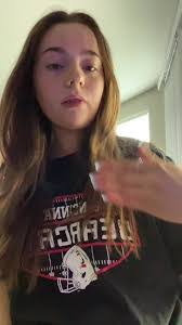 Jillian Branham's Instagram, Twitter & Facebook