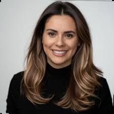 Kaylee Tanner's Instagram, Twitter & Facebook