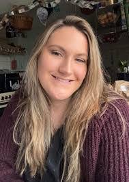 Abbie Ball's Instagram, Twitter & Facebook