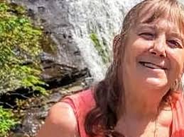 Fundraiser by Corina Freeman : Help Laurie in her fight against cancer