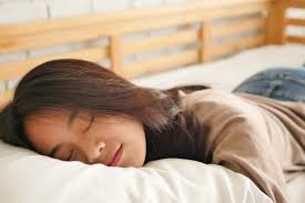 6 Langkah Memperoleh Kualitas Tidur yang Baik • Hello Sehat