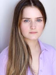 Jasmine Oates's Instagram, Twitter & Facebook