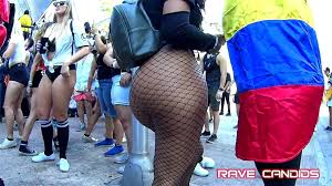 Assista Spanish fishnet need some - Big Ass, Fishnet Stockings, Public Porn  - SpankBang