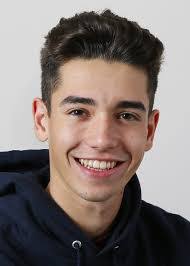 Justin Barros's Instagram, Twitter & Facebook