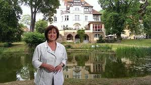 ) in bridgnorth, uk geboren. Mdr On Twitter Mareile Hoppner Und Ross Antony Ab 16 30 In Possneck Auf Suche Nach Schlager N Eiiner Stadt Http T Co Bqiqypkrvs Http T Co E0wuxqyqnw