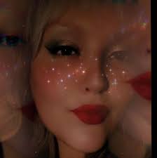 Lizzo turns heads in a tight red dress after debuting her dramatic weight  loss. The singer revealed that her BMI had dropped by 10.5 points and that  she had lost 16 percent