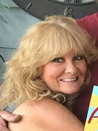 Debbie Bastian's Instagram, Twitter & Facebook