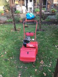 Self Propelled Lawnmower For Sale In Reading Berks Preloved In 2020 Garden Hand Tools Lawn Mower Garden Tools