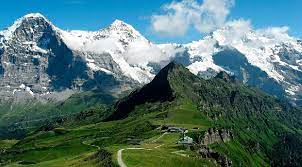 Le siège du gouvernement fédéral est à berne. Les 7 Plus Beaux Sites Touristiques A Visiter En Suisse