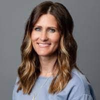 Shirley Treiber's Instagram, Twitter & Facebook