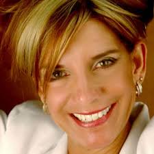 Maxine Feil (@MaxineFeil)