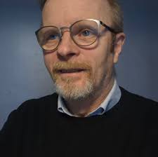 Stuck injectors: seeking removal methods and thread pitch