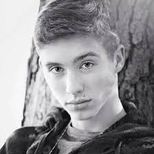 Dee, Tristan Michael