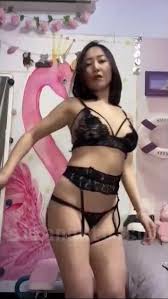 快手重磅】多肉的何老師！極品騷熟女~全新尺度內容首發~ (28)