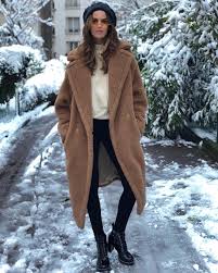 The max mara teddy bear coat was initially introduced to the fashion world back in 2013 and since its inception, it's quickly gained cult status, having been sold thousands of times and generating more than $50 million in revenue. ÙƒØ§Ø±Ø«Ø© Ø§Ù„Ù…Ø±Ø§Ø¹ÙŠ Ø§Ù„Ù‰ Ø§Ù„Ø­Ù‚ÙŠÙ‚Ø© Max Mara Teddy Coat Psidiagnosticins Com