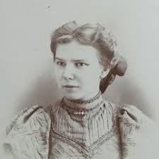 Clara Larson (1881-1934)