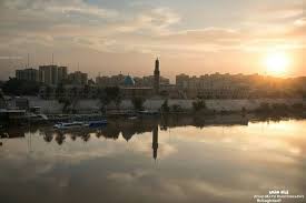 نهر دجلة عند الغروب تصوير زياد متي Paris Skyline Baghdad New York Skyline