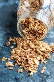 Skip The Store Bought Granola And Whip Some Up At Home Using Ingredients Already In Your Pantry This Healt Petit Dejeuner Cuisine Repas Healthy Et Recette
