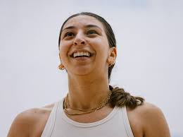 R1: Farida upsets Rowan 3-0