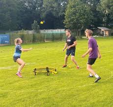 Schwimmszene atmet auf