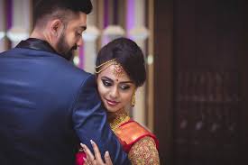 Chennai wedding photographers is made up of a rare mixture of tradition & innovation put together.we have served 600+ clients & 950+ weddings till december 2016. Did You Know Focuz Studios Best Candid Wedding Photographer In Chennai Tamil Nadu India